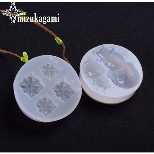 1pcs UV Resin Jewelry Liquid Silicone Mold Snowman Ethereal Giff Charms Molds For DIY Intersperse Decorate Making Jewelry