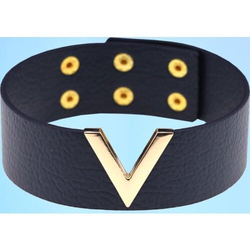 New style fashion simple personality punk geometry V-neck patchwork leather hollow V-neck necklace