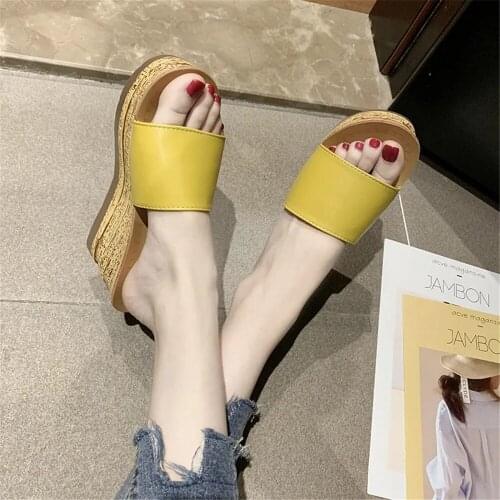 Fashion Womens Summer Wedges Slippers Slip-On Shoes Female Casual Beach Peep Toe Breathable Soft Platform Leather Sandals 34-40