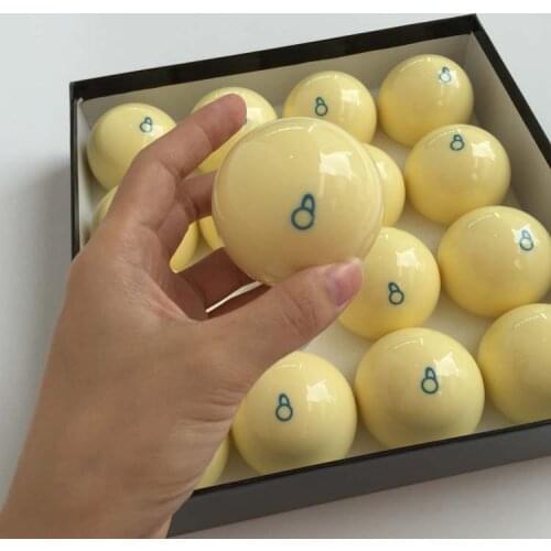 2016 New Single 1pc Resin Magnetic White Ball 57.25mm Coin Billiard Table Gourd Design Magnet White Balls 2 1/4 Billiards Balls