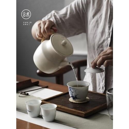 Franch Jingdezhen Handmade Soda Glaze White Clay Tea Making Clay Pot Ceramic Teapot Household Health Pot Tea Kettle