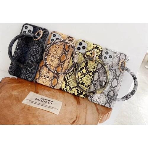 Luxury brand Sexy snakeskin Hard leather phone case for iphone X XR XS MAX 7 8 plus 11 Pro SE 12 Portable bracelet back cover