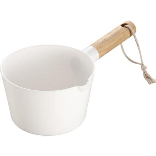 Kitchen Wooden Long Handle Water Ladle Bathroom White Scoop Japanese Style Home 667A