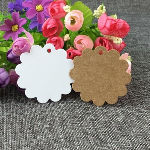 200PCS/Lot 6*6cm White Brown Cardboard Flower Shaped Hang Tags Jewelry Head Card High Quality Gift Price Tag Accept Custom Logo