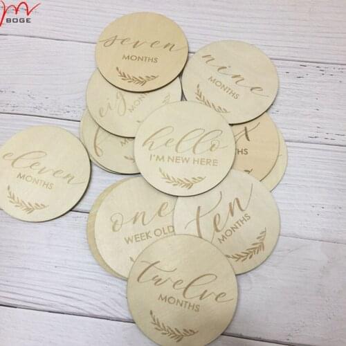 Set of 14Wooden baby milestone cards Gender Neutral monthly milestone cards