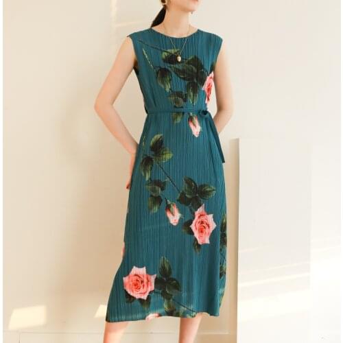 Manufacturer direct supply 2021 Miyake pleated summer fashion leisure slim mid-length print skirt