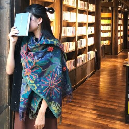 100% Merino Wool Scarf Women Shawl India and Nepal Pashmina hand-embroidered Warm fashion ethnic style travel shawls