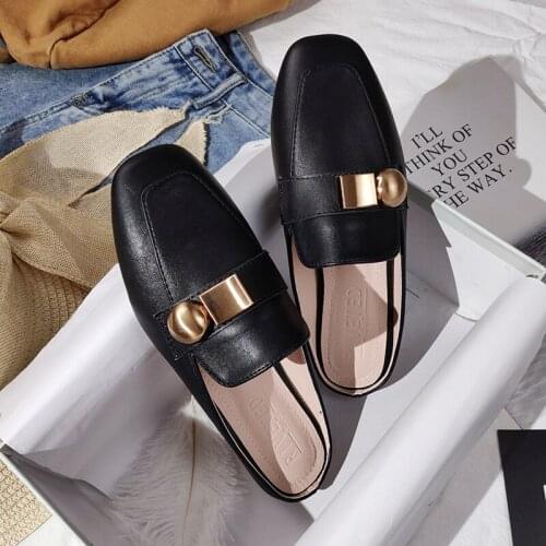 Womens Slippers Outdoor Womens Slippers Flat Muller Slippers Womens Fashion Sandals 2021 New Fashion Leather Shoes