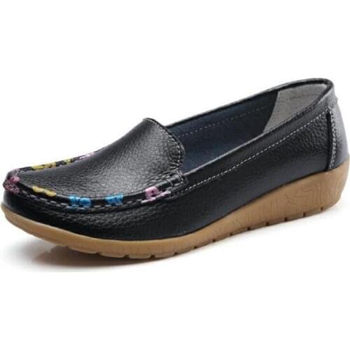 Soft Leisure Flats Flower Women Genuine Leather Shoes Moccasins Mother Loafers Casual Female Driving Ballet Footwear