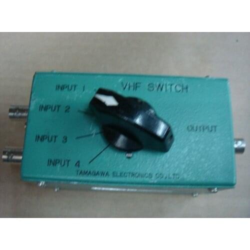[BELLA]Imported second-hand four-way UHF adapter VHF SWITCH VCS-204D 50R Europe--5pcs/lot