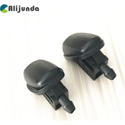 Fan Shaped Water Spray Hatchback Sedan Jet Washer Nozzle Special Wiper Sprinkler Head for Ford Focus 2 3 Mondeo Fiesta styling