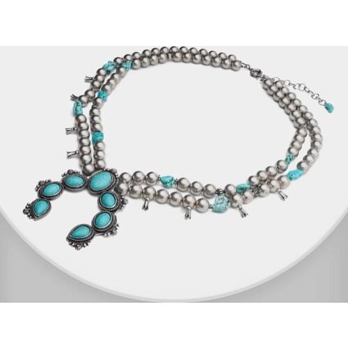 Amorita boutique Green geometric pendant stylish ladies long necklace