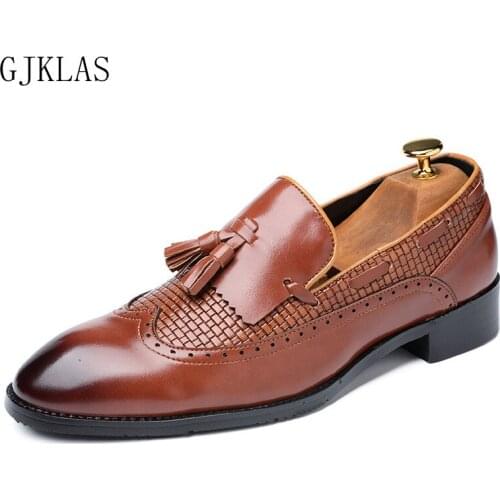 Tassel Men Dress Shoes Leather Loafers Brogue Shoes Men Formal Size 48 Wedding Dress Shoes Vintage Elegant Mens Business Shoes