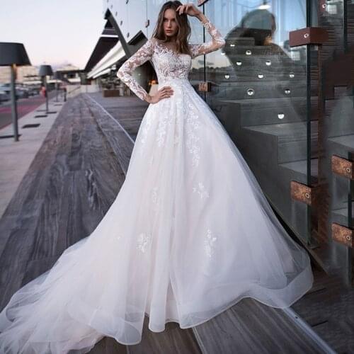 Modern Long Sleeve Lace Wedding Dress Princess Country Bridal Dresses 2021 Buttons Gothic Wedding Gowns Turkey Boda