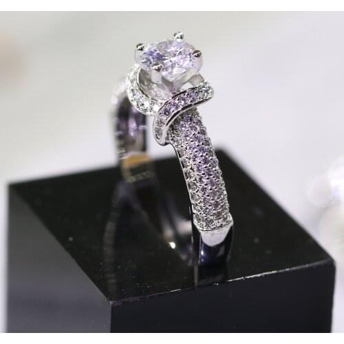 100% 18K Gold ring 1ct D color VVS Moissanite Diamond Ring Wedding ring With national certificate 005
