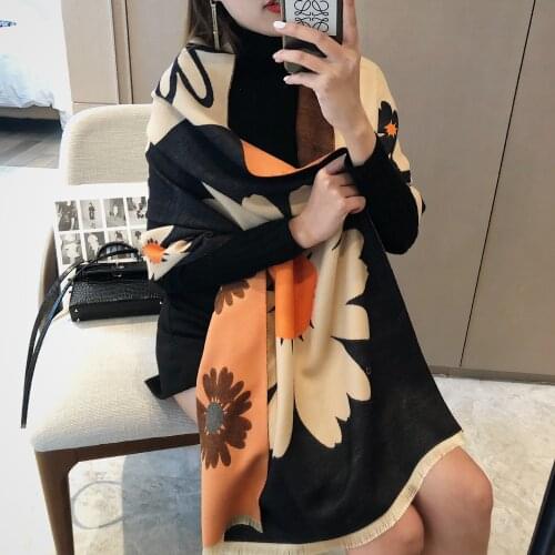 Elegant Neckerchief Winter Cashmere Scarf Popular Thick Pashmina Warm Blanket Foulard Female Women Scarves and Shawls Bandana