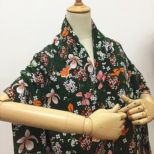 Flower print 100% natural pure silk mulberry crepe de chine fabric for girls dress,SCDC1400