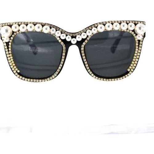 Beach outdoor new catwalk pearl exaggerated nightclub fashion sunglasses luxury sunglasses women big size shades unique design