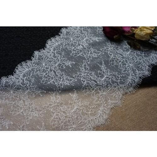 2018 Latest Design French Style Chantilly Lace Trim Double Edge Eyelash Trim Lace Fabric For Craft, Table Cloth, Women Clothes
