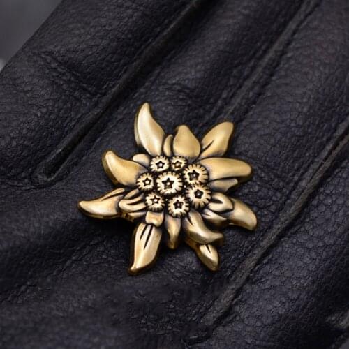 GERMANY EDELWEISS MOUNTAIN INFANTRY CAP HAT BADGE MEDAL PIN COCKADE