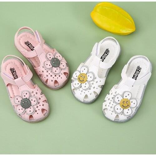 Girls Baby Sandals Cute Soft Bottom Beach Shoes Princess Shoes Toes Capped Floral for Party Causal Flats for Kids Non-slip Hot