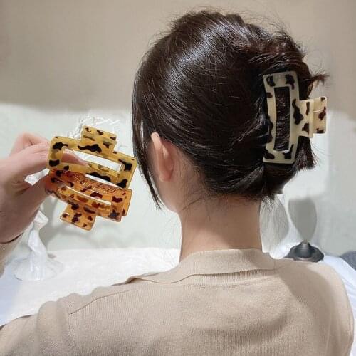 Leopard Pattern Hair Clip For Women 2021 New Fashion Acetic Acid Plate Hollow Hair Claws Girl Hairpins Hair Accessories Hairgrip