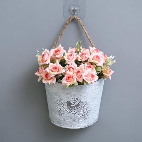 Garden Vintage Metal Flower Vase Rustic French Style Wall Mounted Flower Pot Hanging Baskets for Home Decoration