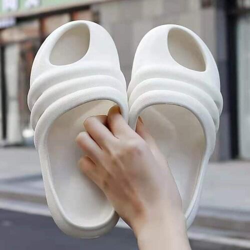 Home Women Thick Bottom Slippers Platform Chunky Heel Living Room Bathroom Slides Non Slip Trend Designer Shoes Ladies Female