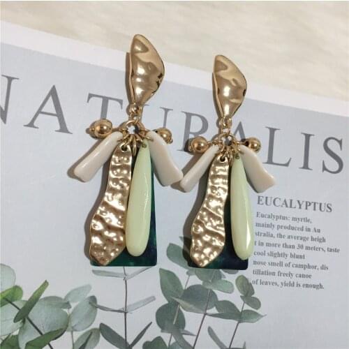 Naturalism Hammered Bar Green Tone Acrylic Plate Drop Earrings For Women Elegant Jewelry