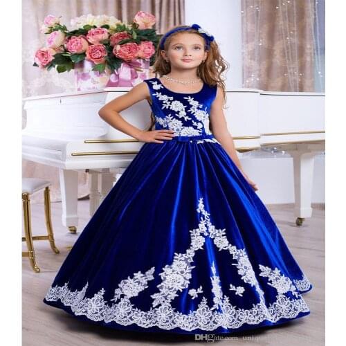Mother Daughter Velvet Dresses 2021 Lace Appliques Royal Blue Formal Event Dress Lace Up Back Beautiful Flower Girl Gowns