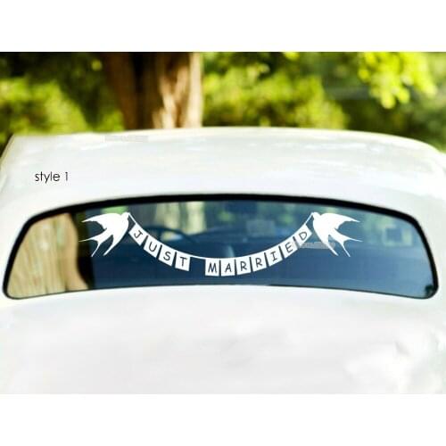 Hot Just Married Sign Swallows Bunting Banner Wedding Car Window Vinyl Decal Fashion Creative Wedding Decoration Removable LC470