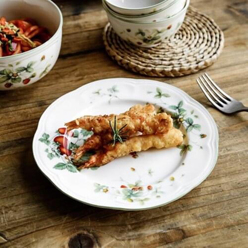 Retro Strawberry Plate Binaural Ceramic Oval Plate Deep Plate Soup Bowl Embossed Tableware Salad Dessert Decoration Tableware