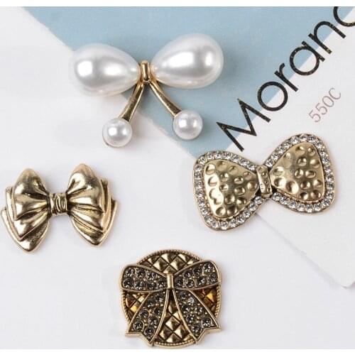 5Pcs New Alloy BowJewelry Diamond Flower Plate Button Faceplate Rhinestone Pearl DIY For Hair Clothing Brooch Pin Accessories