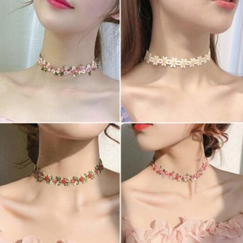 Vintage Sweet Flower Lace Embroidery Clavicle Choker Necklace For Women Girl One Piece Handcraft Fashion Romantic Design Jewelry