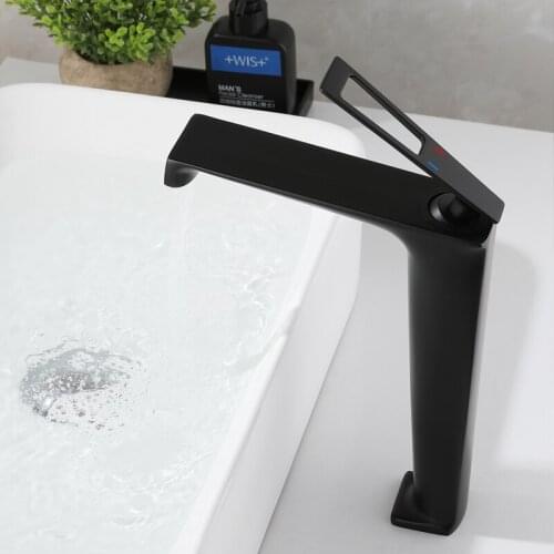 Basin Sink Faucet Single Lever Brass Hot And Cold Water Tap Deck Mounted Bathroom Sink Mixer Single Hole Faucet