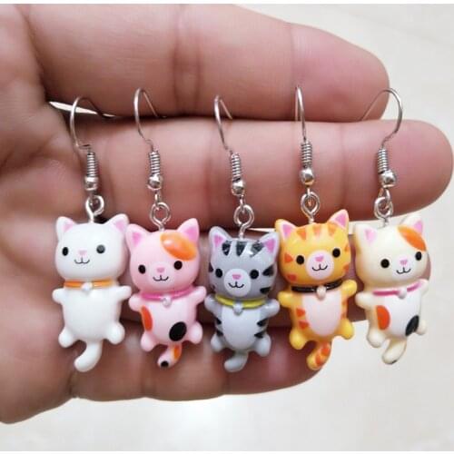 Yungqi Trendy Colorful Animal Cat Dangle Earring Resin Dangle Drop Earring Geometric Exaggerated Woman Girl Kids Punk Jewelry
