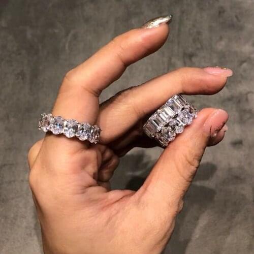 2019 Fashion Luxury Oval Simulated Diamond Eternity 925 silver Rings for Women Micro Paved stone White gold Jewelry Bijoux Femme