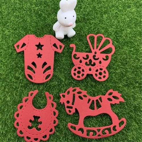 4-piece baby five-pointed star short-sleeved T-shirt bib apron baby carriage rocking Trojan hand embossed DIY album scrapbook gr