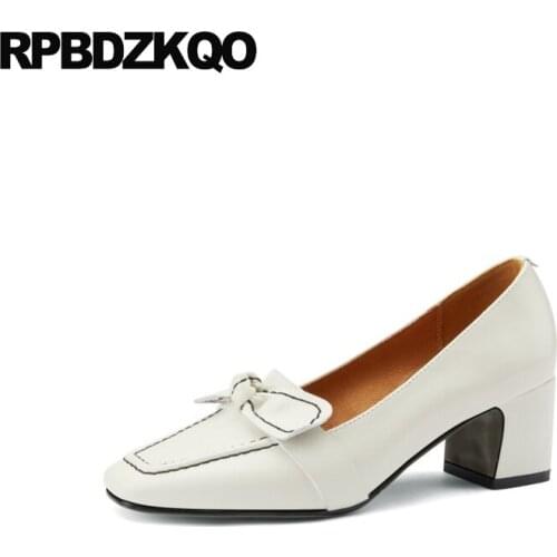 Top Quality Luxury Brand Women Shoes 2021 Cute Medium Heels Square Toe Genuine Leather Bow Japanese Block Beige Pumps High Girls