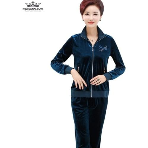 Tnlnzhyn 2019 New Spring Autumn elderly Women Gold velvet Suits Casual Zipper Swearshirts and Pants Casual ladies Pans Set Y1144