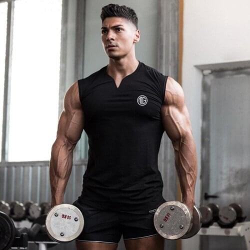 New Mens Gym Casual Workout Tank Top Musculation Clothing Comfortable Breathable Fitness Singlets Sports Sleeveless V-Neck Vest