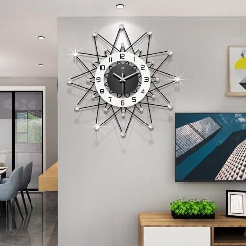 Personality Simple Wall Clock Fashion Creative Living Room Clock Home Decoration Mute Wall Clock Modern Bedroom Clock