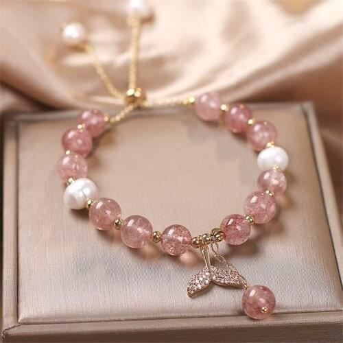New Light Luxury Niche Exquisite Girlfriend Bracelet Antique Strawberry Crystal Fishtail Bracelet Bracelet