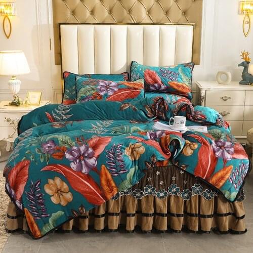 New Luxury Winter Warm Crystal Velvet Tropical Plant Print Bedding Set Lace Duvet Cover Quilted Bed Skirt Bedspread Pillowcases