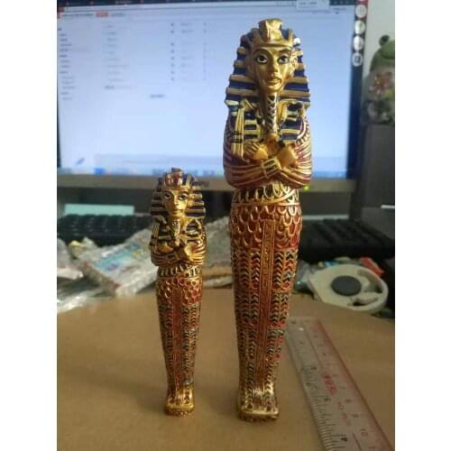 A pair of Egyptian fridge magnets
