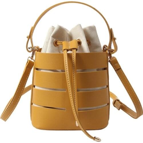 Hollow Out Drawstring Purses and Handbag Shoppers Shoulder Bags Casual Tote Bags for Women Fashion Messenger Bag 2021 Summer New