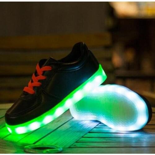 2017 Children Luminous Shoes Boys Girls USB Charging LED Lighted Fashion Sneakers Spring Kids Flats Sports Shoes