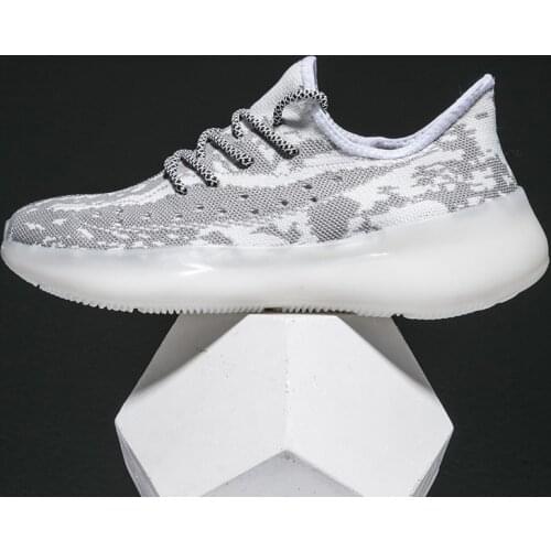 2021 Summer New Mens Shoes Coconut Trend Flying Woven Sneakers Breathable Large Size Running Shoes