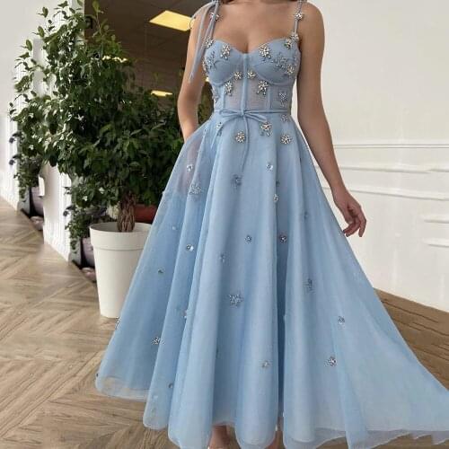 Women Long Tulle Formal Evening Dresses Sweetheart Crystal Sequined Prom Party Dress with Sash Spaghetti Strap Sweep Train Gown