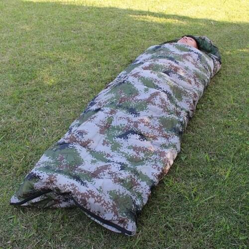 Envelope Style Army Military Camouflage Sleeping Bags Thickened Warm Sleeping Bag for Outdoor Camping Camouflage